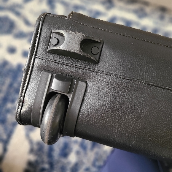 SAMSONITE WOMEN'S MOBILE OFFICE Black Faux Leather with purple interior travel - Picture 8 of 11